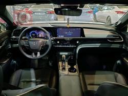 تۆیۆتا کراون